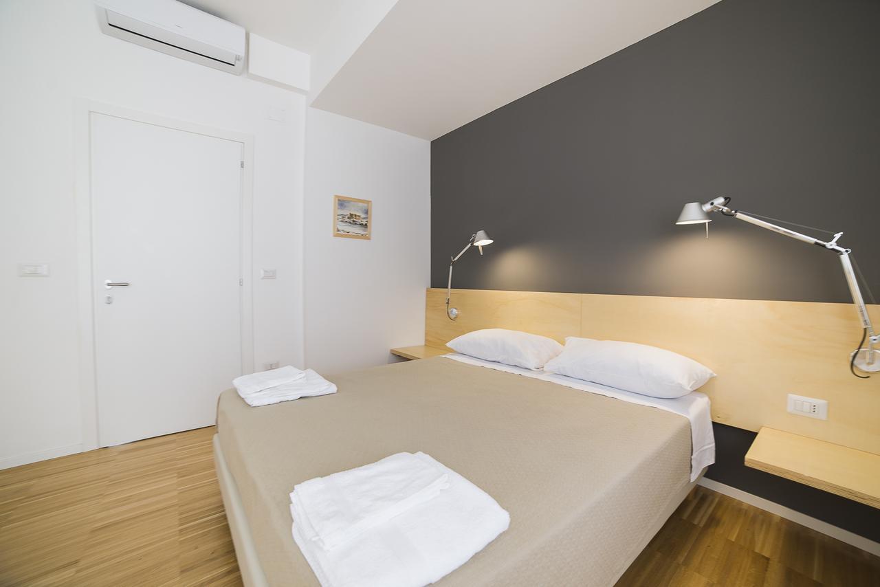 Bed and Breakfast Le Stanze Di Piazza Dei Martiri Nápoles Exterior foto